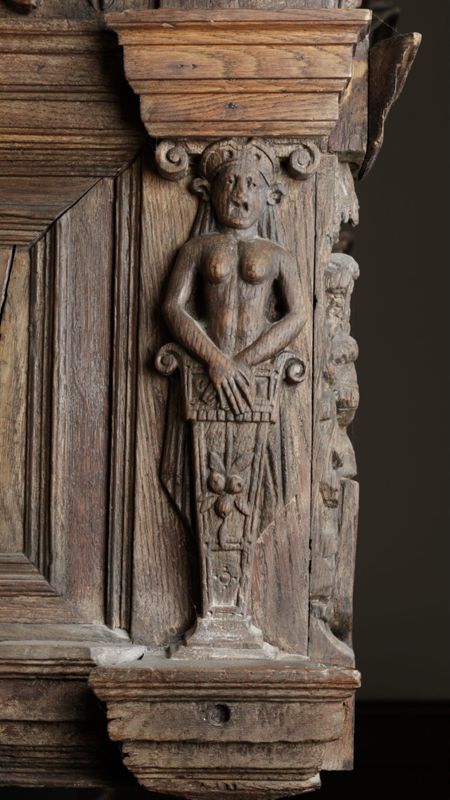 cheminée[élément d'architecture] / Château de la Neuville
