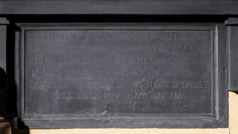 Monument funéraire de Marie Dongnies, chanoinesse de Nivelles