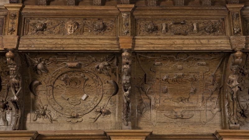 Stalles du choeur des dames (est)
