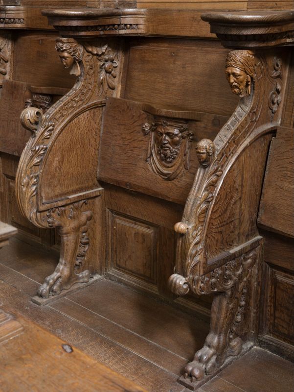 Stalles du choeur des dames (ouest)