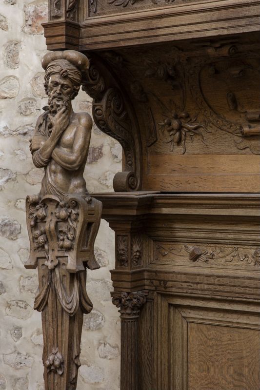 Stalles du choeur des dames (centre)