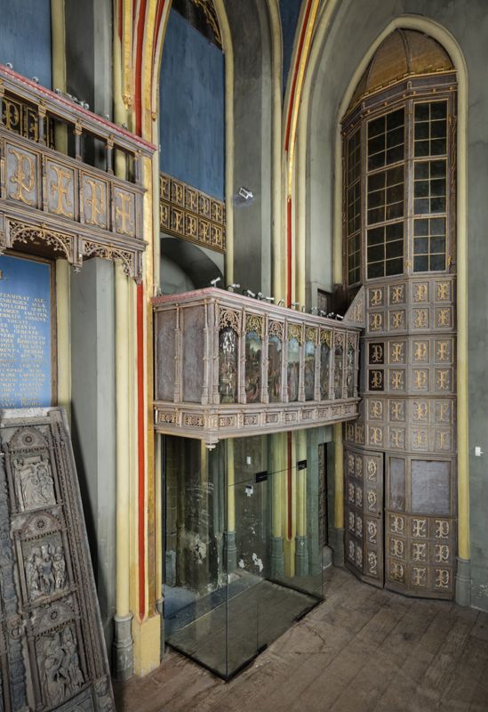 Tour de la chappelle castrale