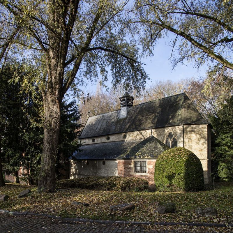 chapelle[bâtiment] / Chapelle Notre-Dame de Bon Secours[Stalle(Uccle)]
