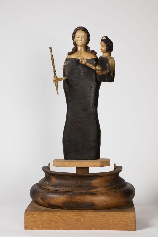Vierge à l’enfant