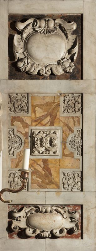 haut-relief / Kerk Sint-Carolus Borromeus[Antwerpen]