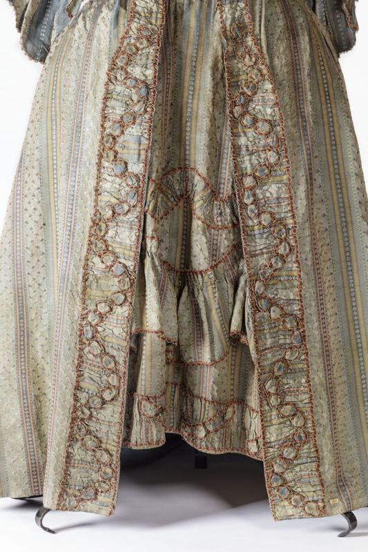 Robe à la française met Watteau-plooien