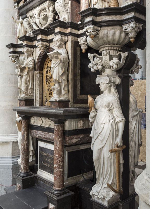tour du Saint-Sacrement / Eglise Saint-Martin[Alost]