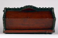 Y001438
