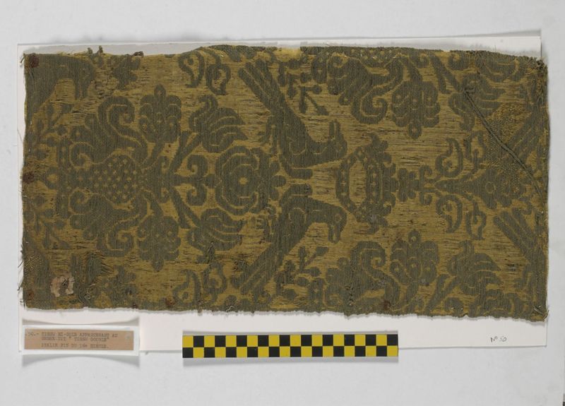 textile[fragment] / Musée Chanoine Puissant
