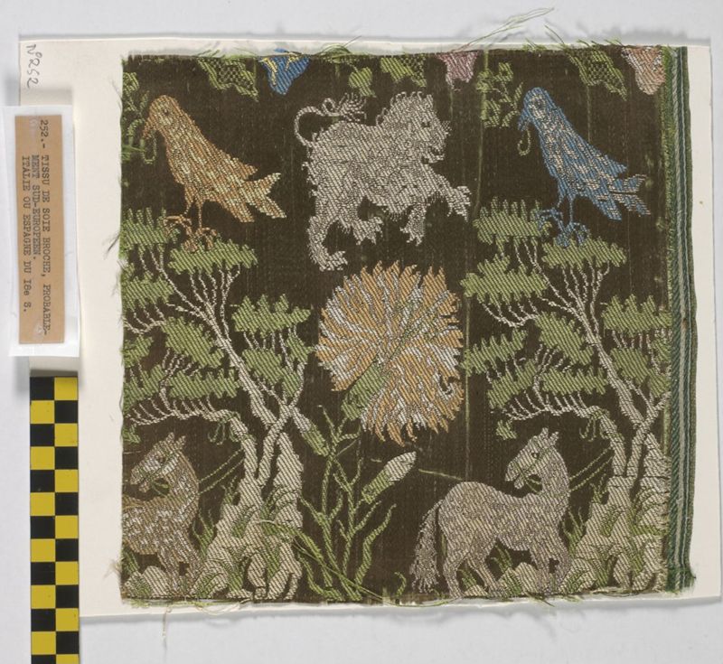 textile[fragment] / Musée Chanoine Puissant