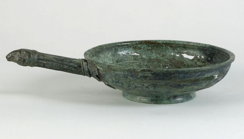 patère / Musée Curtius