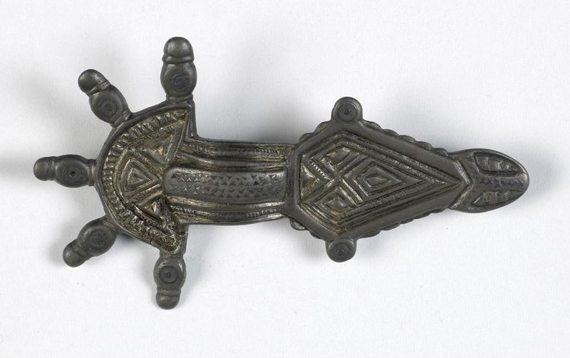 fibule / Musée Curtius