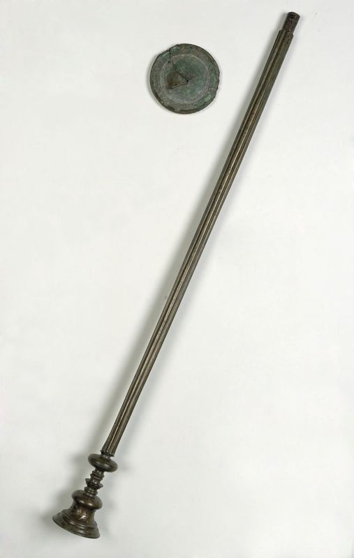 candélabre / Musée Curtius