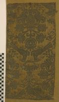 Y008712