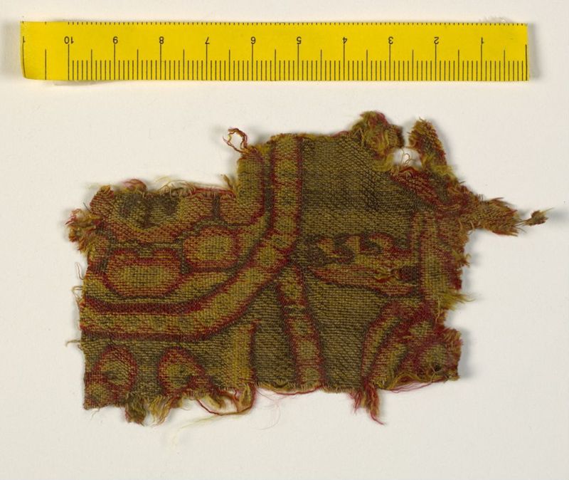 textile[fragment] / Eglise Saint-Symphorien[Saint-Symphorien]