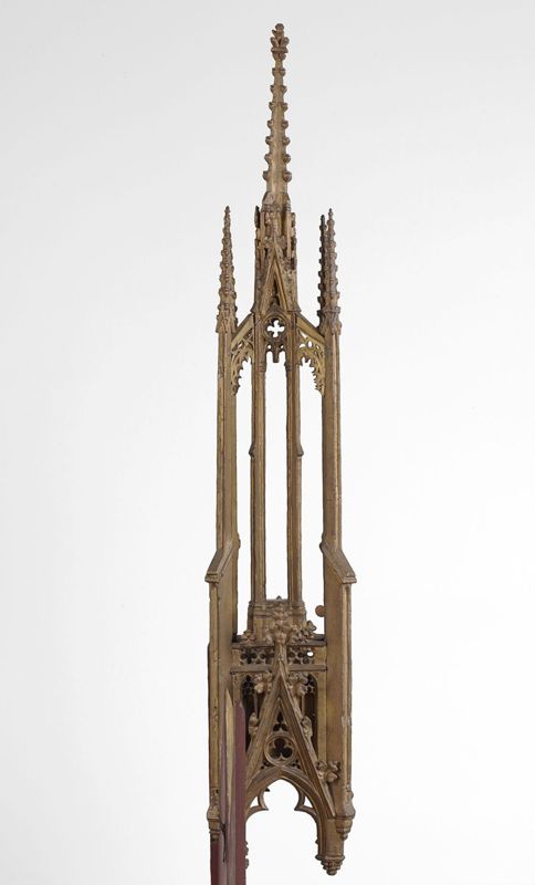 Torenretabel met scènes uit de kindsheid van Christus