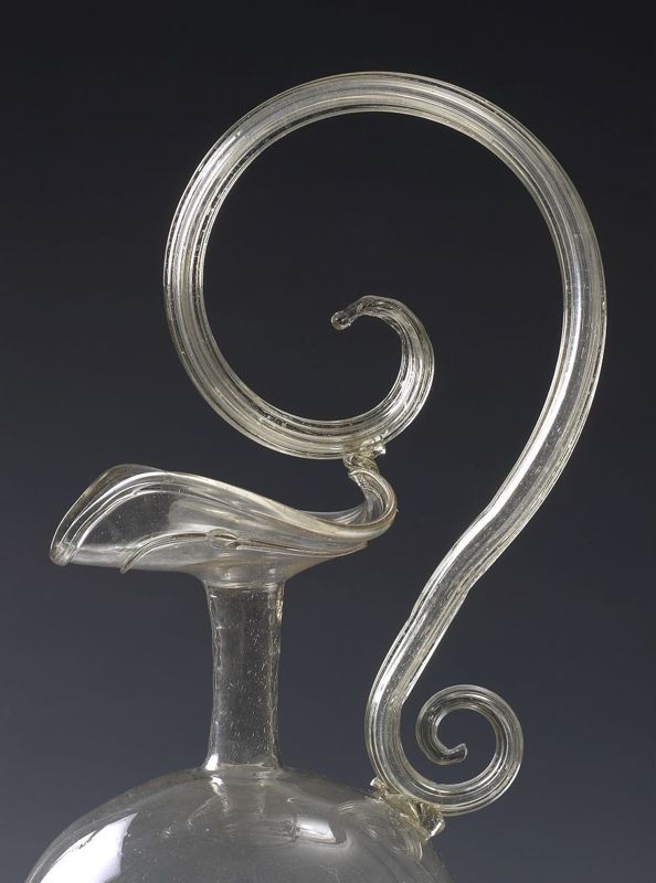 aiguière / Musée Curtius