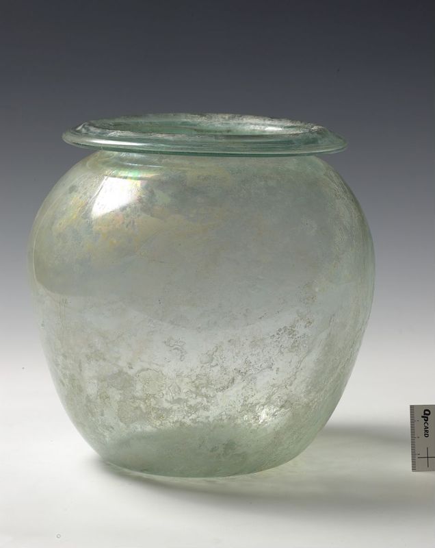 urne funéraire / Musée du Verre[Liège]