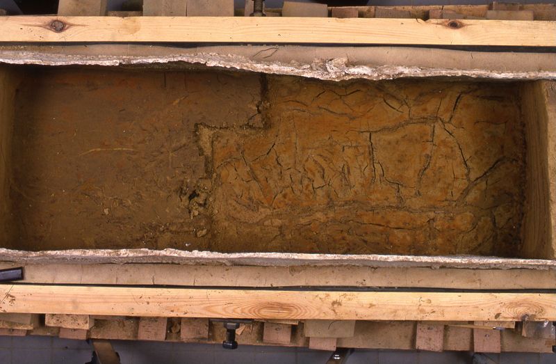 sarcophage de la nécropole romaine de la rue Perdue