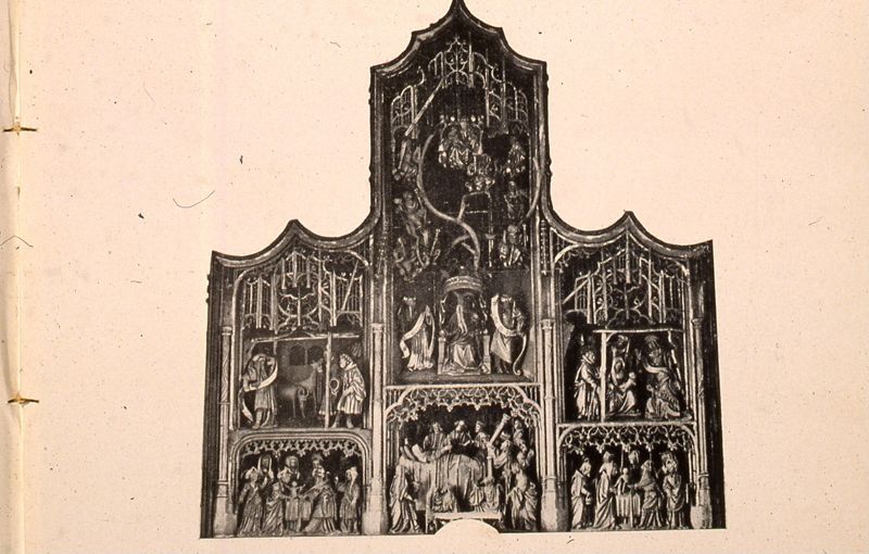 Mariaretabel met op zijluiken leven van H. Laurentius