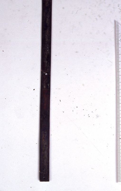 Reliquaire de saint Gondulphe en forme de pignon de châsse